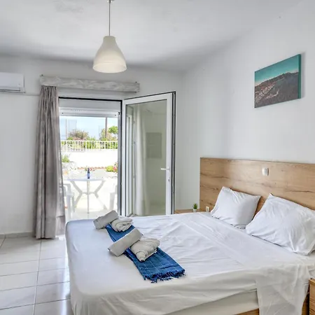 Aparthotel Pittas 3*
