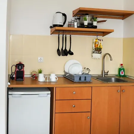 Aparthotel Pittas 3*