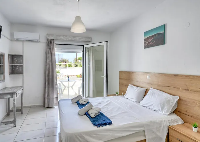 Apart Otel Pittas 4*